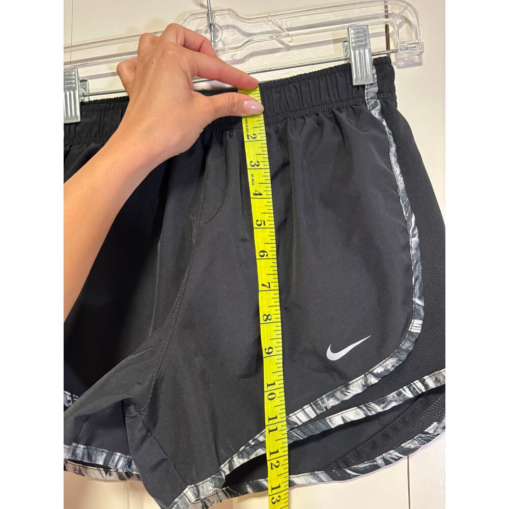 Nike Women's Dri-FIT Running Shorts Black Gray Trim Size Small - Picture 5 of 8